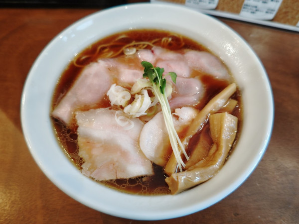 「らーめん(醤油)」@麺屋HAKUの写真