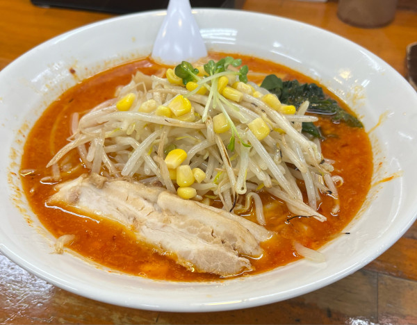 「大辛みそらーめん(880円)＋大盛り(100円)」@会津ばんだいらーめん 伊勢崎店の写真