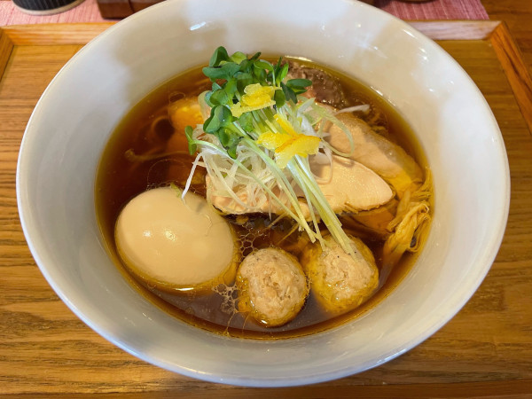 「特製中華そば・細麺」@中華蕎麦 はざまの写真