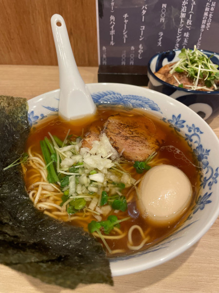 「特製醤油ラーメン」@Ladies & じぇんとる麺の写真