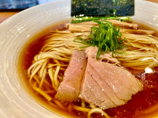 「アサヒスーパードライ＋チャーシュー盛→醤油らぁ麺→菊水の辛口」@麺屋 さくら井の写真