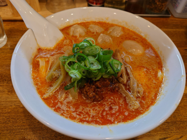 「ワンタン担々麺+味つけ玉子」@支那ソバ おさだの写真