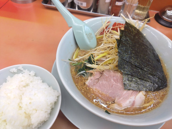 「味噌ラーメン」@ラーメン山岡家 熊谷店の写真