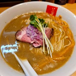 濃厚煮干し中華そば