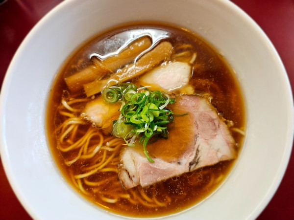 「醤油らぁ麺」@らぁ麺 松しんの写真
