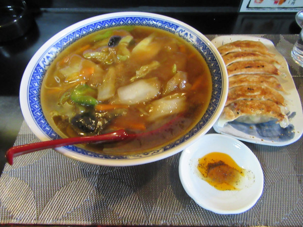 「広東麺（７５０円）＋餃子３５０円」@居酒屋 さくらの写真