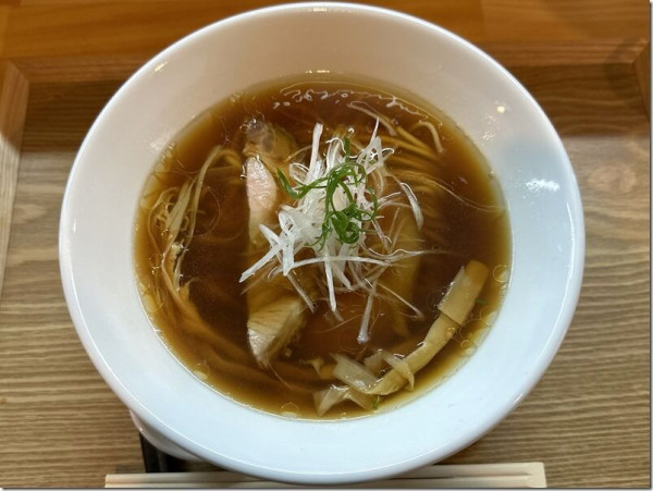 正油らーめん(930円)