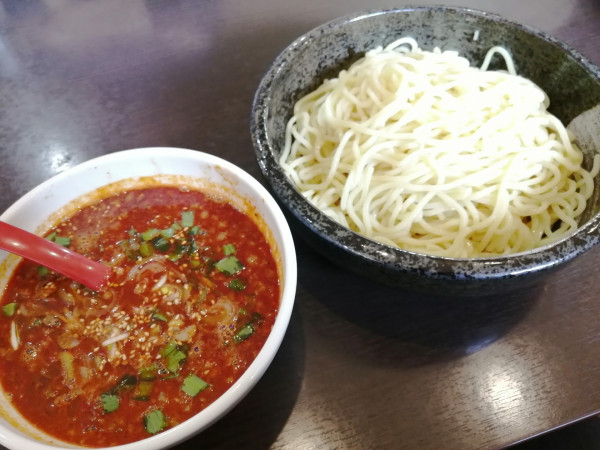 「黒胡麻担々つけ麺(麺500g、冷たい麺)」@ラッキー食堂まとや 千曲店の写真