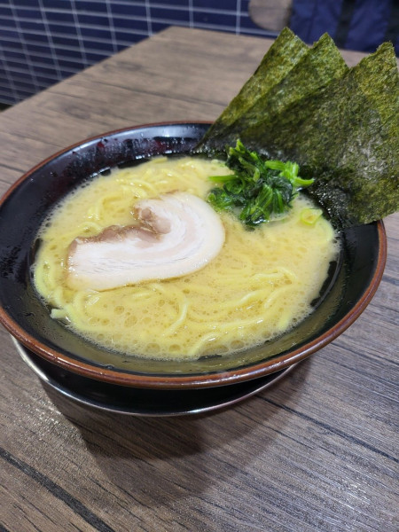 「ラーメン【醤油】」@横浜家系ラーメン 千仁家の写真