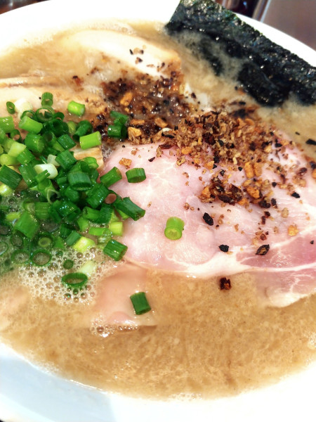 「豚骨醤油ラーメン」@麺食堂 TaRaの写真