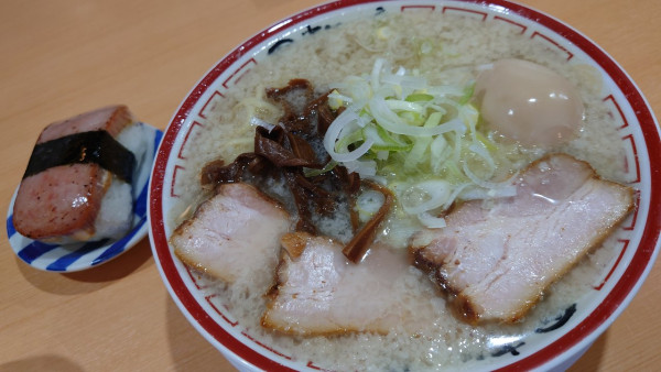 「味たま こってり」@田中そば店の写真