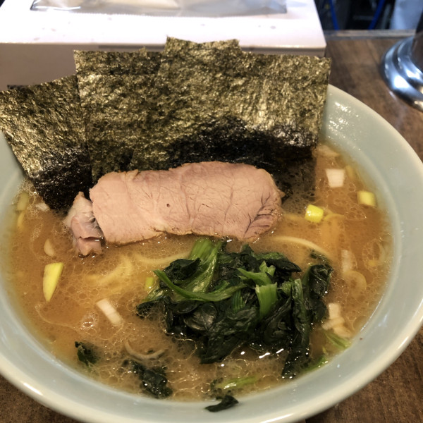 「ラーメン」@ラーメンチョップの写真