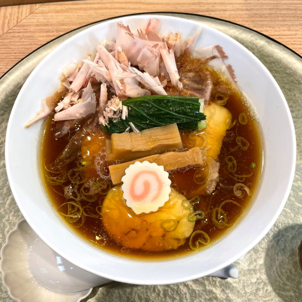 「極上かつお節の中華そば」@中華そば 深緑の写真