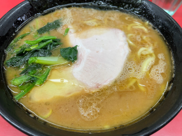「ラーメン860円」@ラーメン杉田家の写真