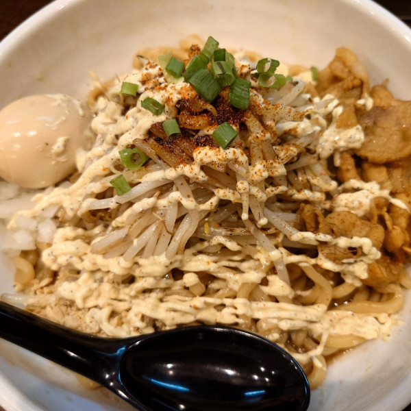 「味玉まぜそば　野菜トッピング」@焦乃香.の写真