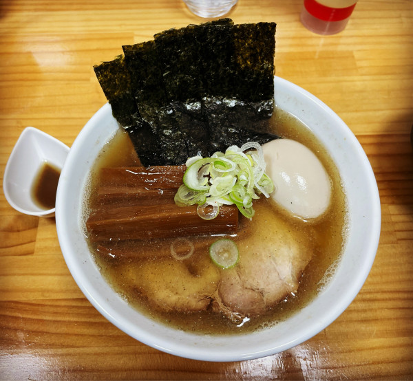 「濃厚アゴだしラーメン」@麺屋ふたばの写真