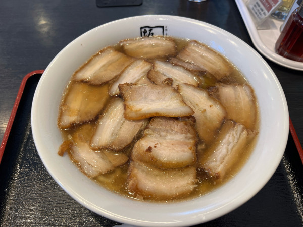 「焼豚ラーメン大盛　1290円」@喜多方ラーメン坂内 南流山店の写真