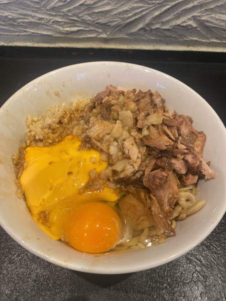 「大汁なし豚3枚チーズ生卵」@夢の一歩 佐賀店の写真