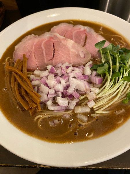 「魚介豚骨ラーメン➕大盛」@麺屋 褻ノ日の写真