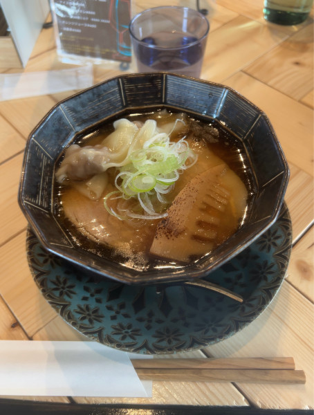 「醤油らぁ麺 雲呑」@古民家ヌードゥル黒揚羽森住の写真