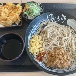 朝そば(玉子)450円納豆CP