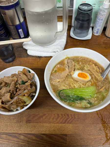「天狗ラーメンと焼肉丼セット」@天狗 北越らーめんの写真
