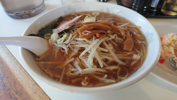 「しょうゆラーメン」@サッポロラーメン さわのの写真