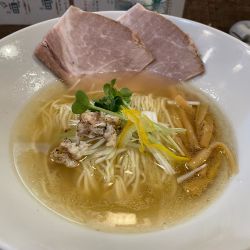 淡麗しおらぁめん