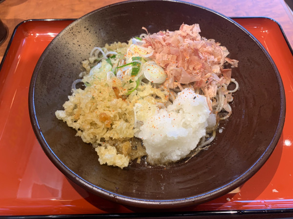 「おろしそば 700円」@そば処越前屋 福井駅店の写真