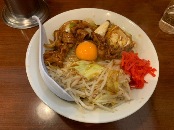 「メガホイコーローまぜそば」@メガガンジャの写真