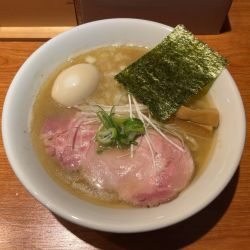 味玉焼きあご煮干し塩らぁめん