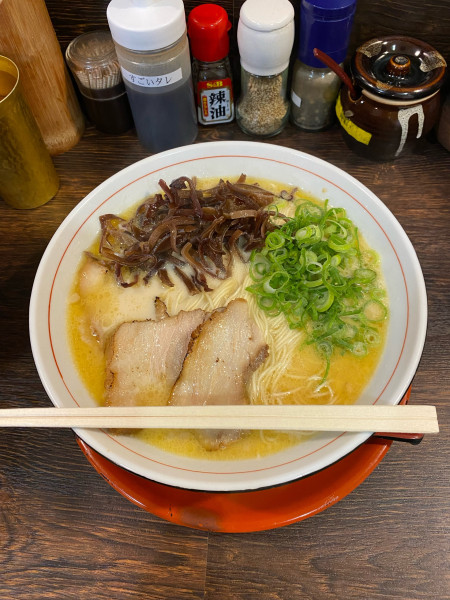 「鶏そば大盛」@ヤサイラーメン三十二匁の写真