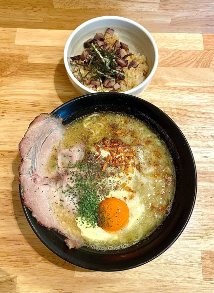 「天使のカルボラーナ+コロチャーごはん」@麺屋 SOの写真