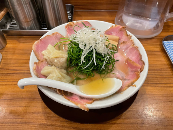 「塩魚介チャーシュー」@中華そば ココカラサキゑの写真