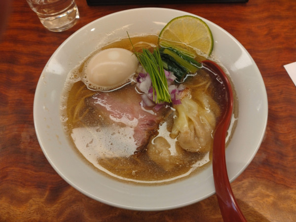 「特製煮干し¥1300-」@三馬路 東京店の写真