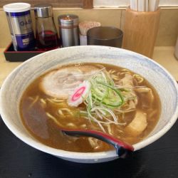 煮干しラーメン 700円