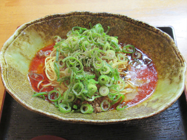 「汁なし担々麺（650円）」@くにまつ ヴィクトリー本店の写真