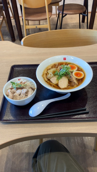 「特製鶏の中華そばセット」@中華そば 髙野 ベイサイド店の写真