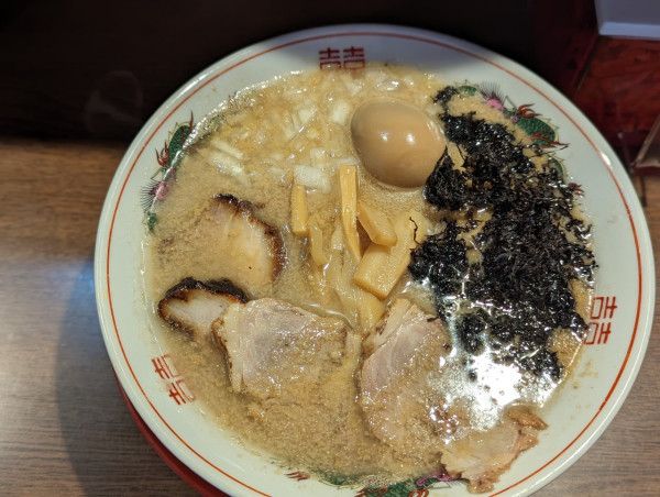 「スーさん限定第5弾　背脂煮干し」@中華そば 花京 天六店の写真