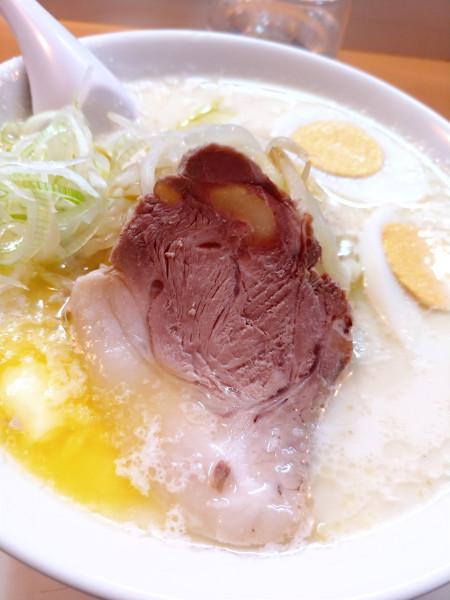 「牛乳ラーメン」@札幌ラーメンこぐまの写真