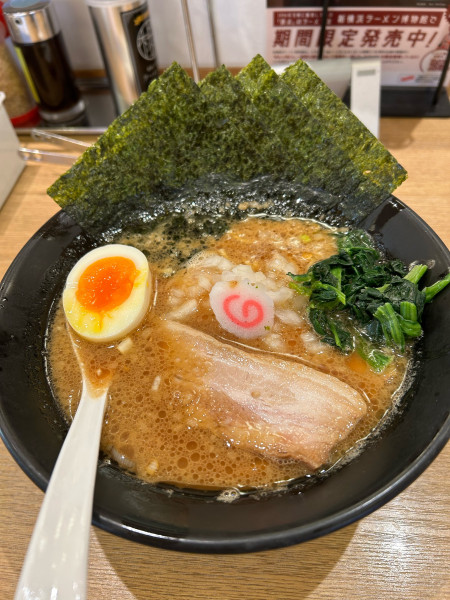 「川越とんこつ醤油大盛1390円+80円」@一風堂 川越インター店の写真