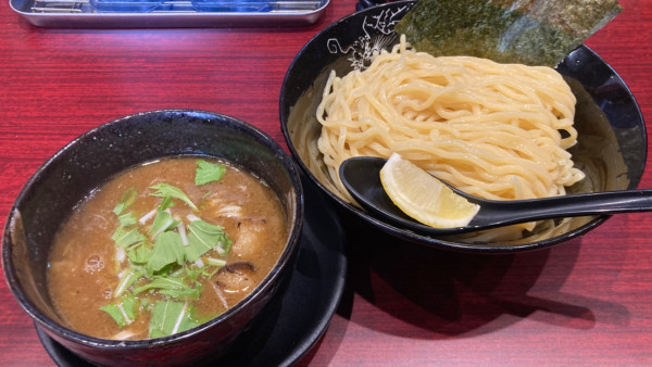 「ホルモンつけ麺」@GaGana RAMEN 極 渋谷店の写真