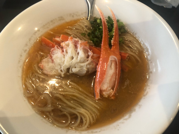 「蟹ラーメン」@紅ズワイガニらぁ麺 まるはち屋の写真