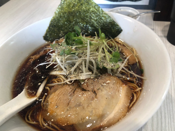 「煮干し醤油」@ラーメンファクトリーの写真