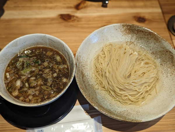 「数量限定昆布水の木桶醤油つけめん」@麺屋 夢風の写真