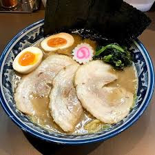 「特製ラーメン」@麺彩房 中野本店の写真