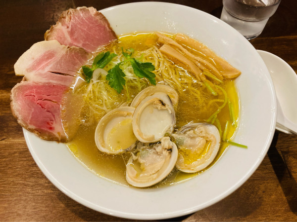 「蛤塩そば」@麺屋 遊仁の写真