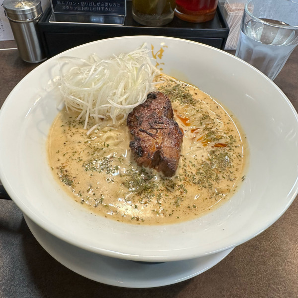 「スパイシー味噌豚泡らぁめん」@豚白湯らぁめん ばぶるの写真