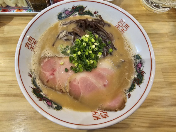 「【限定】豚骨ラーメン＋替え玉　820＋130円」@中華蕎麦 自遊仁の写真