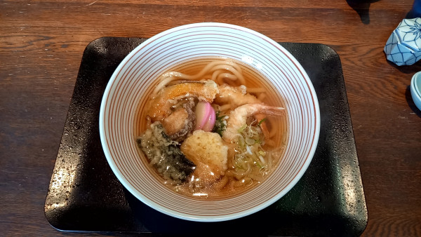 「天麩羅うどん」@日本料理 荒磯 米子しんまち天満屋店の写真